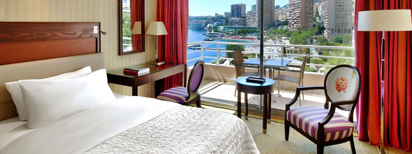 Deluxelateralroom